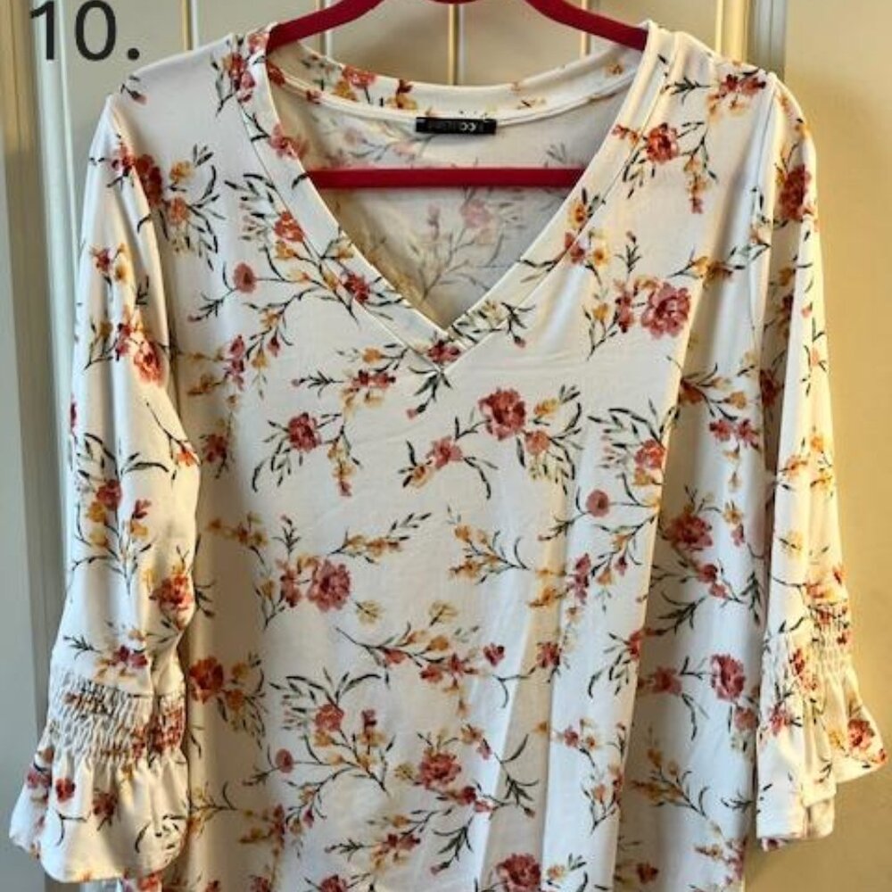 Stitch Fix Papermoon Knit Top